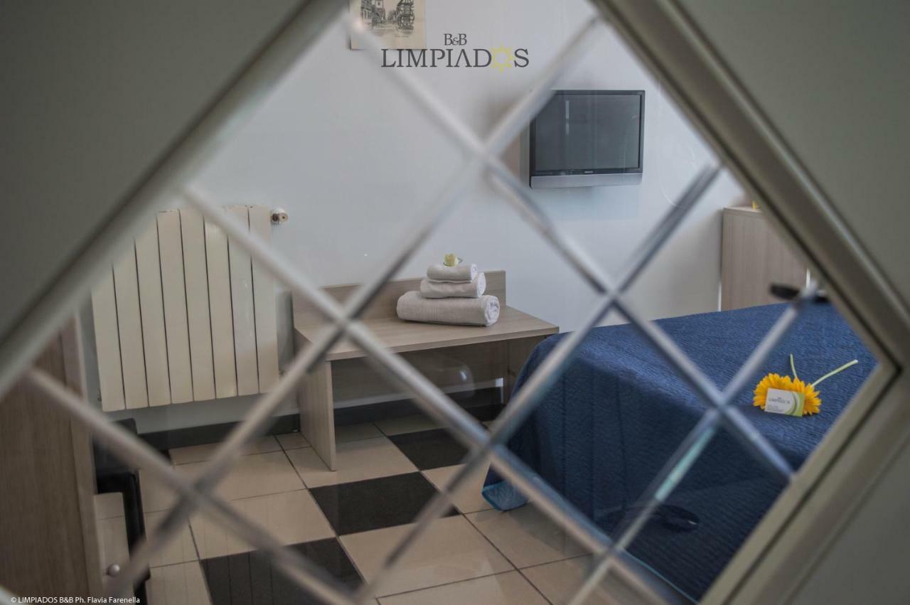 Limpiados Bed & Breakfast Ликата Экстерьер фото