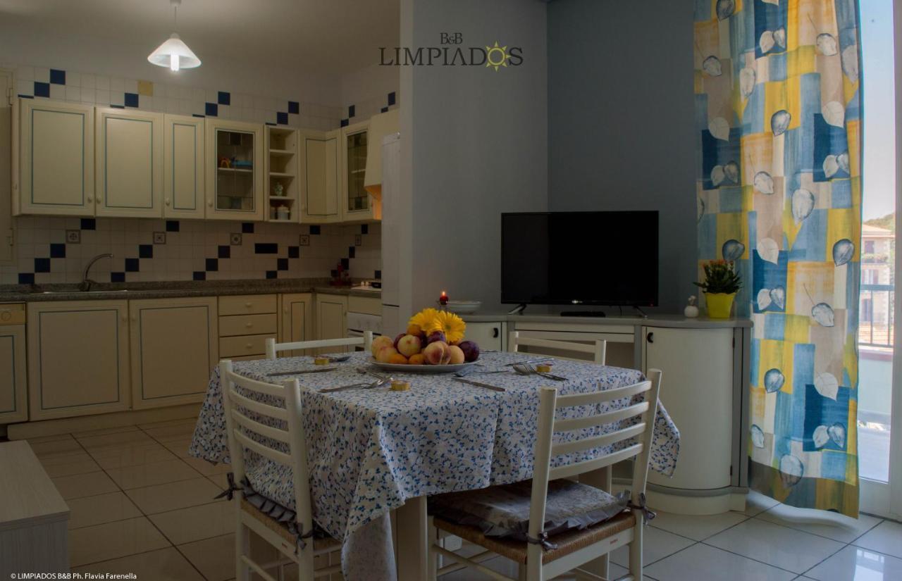 Limpiados Bed & Breakfast Ликата Экстерьер фото